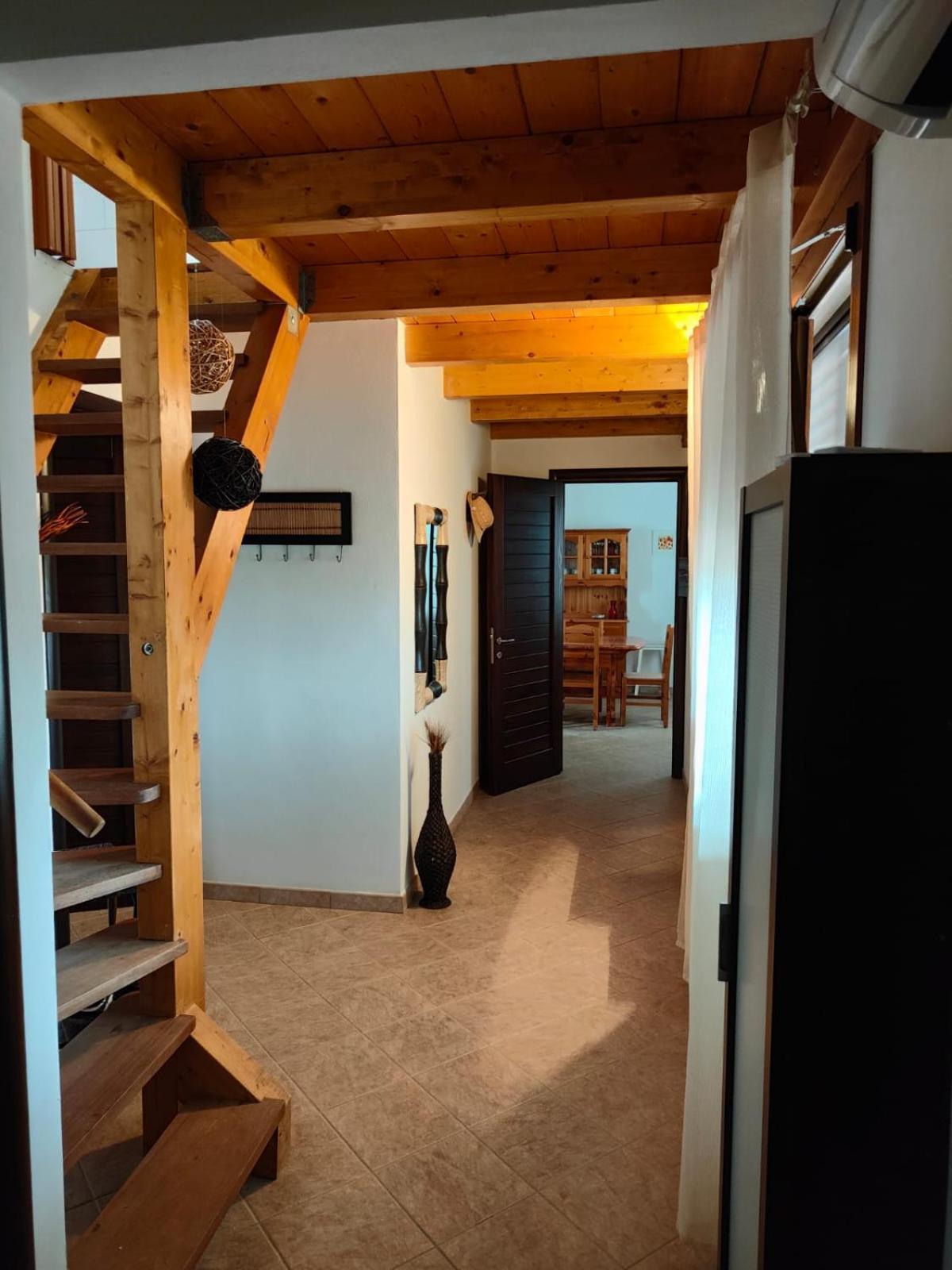 La_Casa_Di_ Willy Villa Canai Eksteriør billede